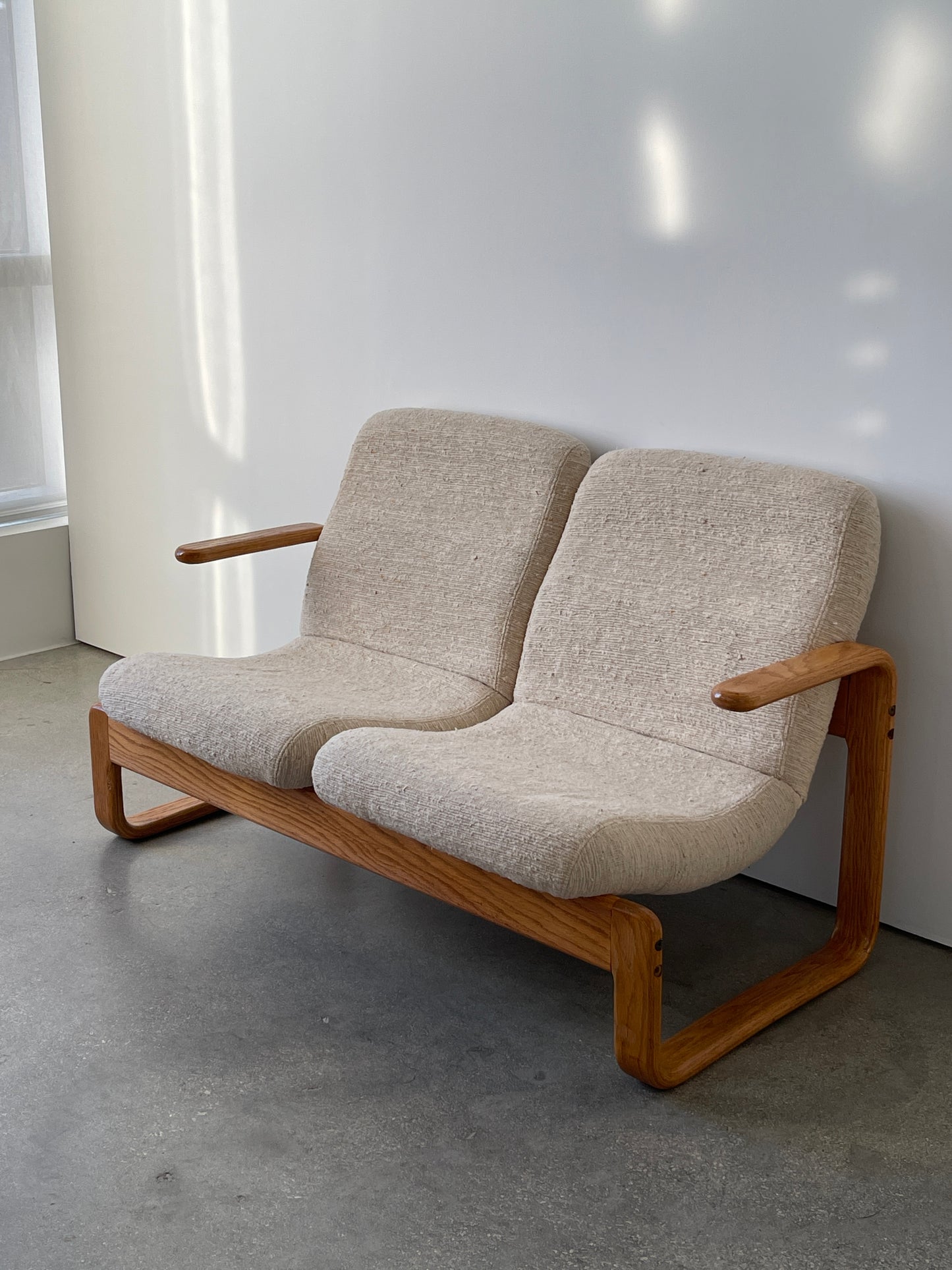 VINTAGE OAK BENTWOOD 2 SEATER