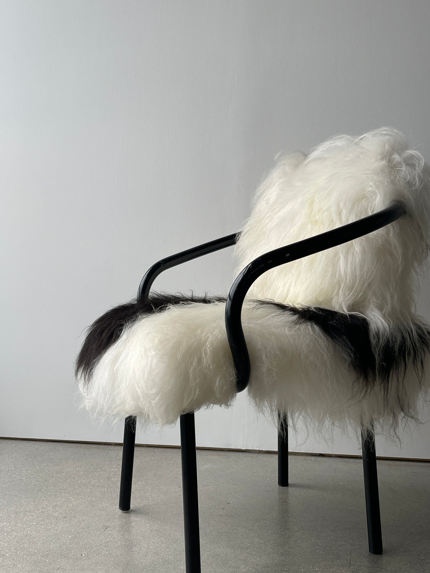 MANDARIN CHAIR IN ICELANDIC SHEEPSKIN